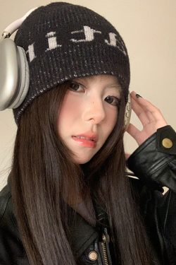 Korean Style Knitted Wool Beanie for Women - Trendy Autumn Winter Ear-Protecting Hat, Warm and Face-Shaping Cold Weather Accessory