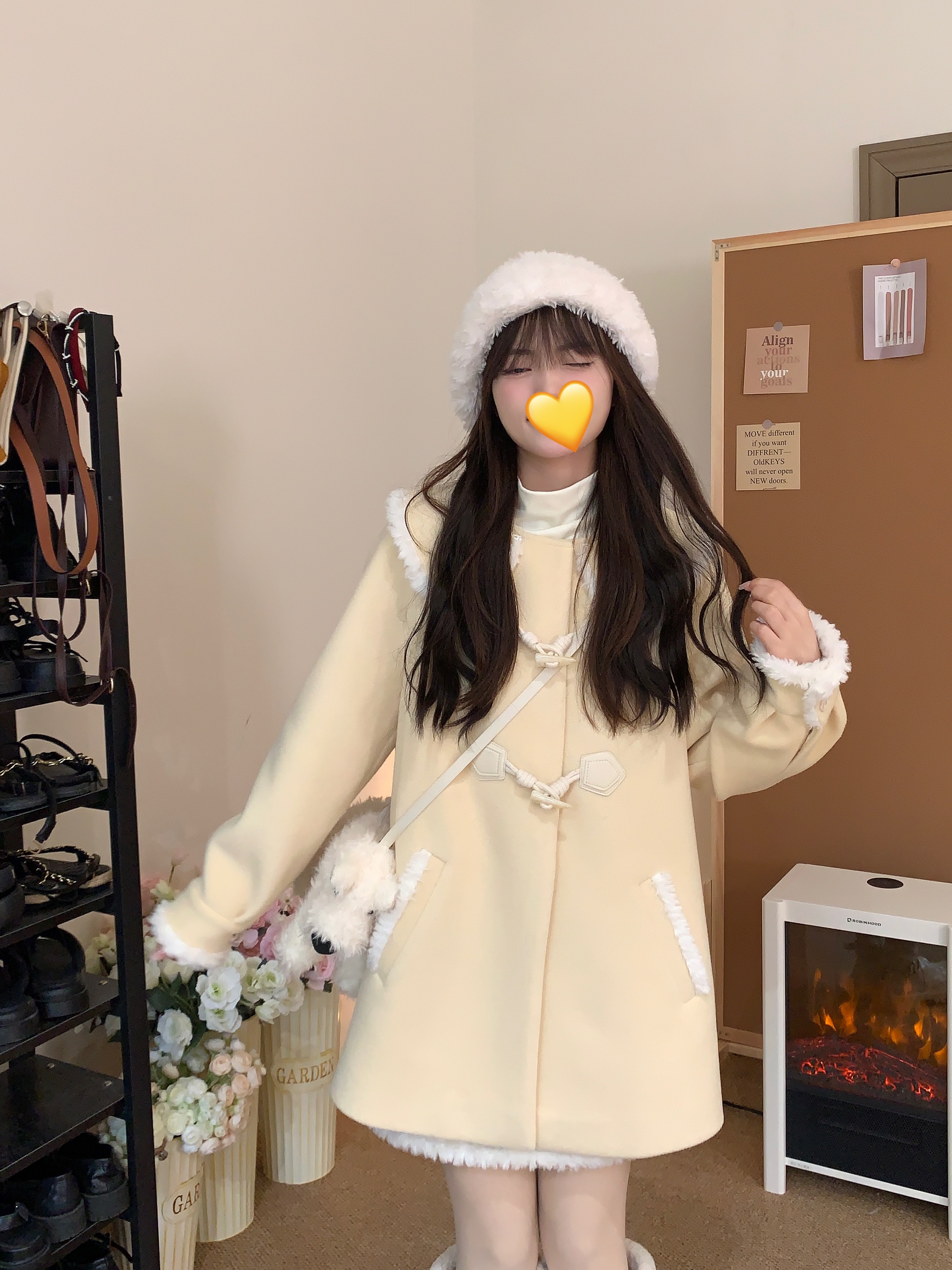 Korean-Style Mid-Length Slimming Gray Wool Coat Set for Women - Soft, Thick, and Warm for Early Spring Fashion