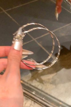 Korean-Style Minimalist Silver Hoop Earrings - Versatile Round Ear Studs for 2024 Trendy Fashion