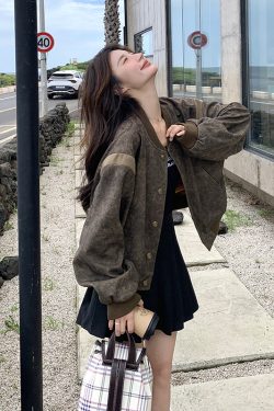 Korean-Style Printed Short Jacket for Spring 2025 - Chic Baseball Jacket, Unique Design, Trendy and Popular Fashion Essential