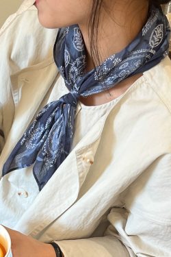 Korean-Style Retro Blue Paisley Silk Scarf - 2025 Spring/Summer Artistic Fashion Neck Accessory