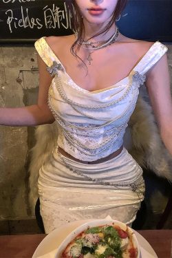 Lace Sweet and Spicy Bodycon Top with Mermaid Skirt - Elegant Winter Outfit for Young Ladies, Perfect for Night Banquets and Formal Events