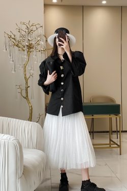 Lapel Button Puff Sleeve All-Cotton Casual Shirt for Women - Versatile Spring Autumn Fashion in European Style