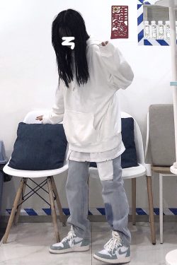 Light-Colored Patchwork Color-Block Denim Straight Leg Pants - Trendy Loose Fit Slimming Versatile Style for Casual Wear