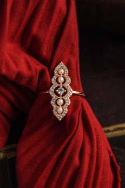 Light Luxury Adjustable Open Finger Gemstone Ring for Women - Fashionable 2025 Versatile Court Style