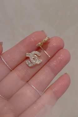 Light Luxury High-End Cross Earrings for Women - Unique Exquisite Trendy 2025 Fashion Jewelry