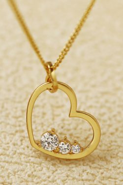 Light Luxury Minimalist Heart-Shaped Necklace - Copper-Plated Real Gold Clavicle Chain for Women - Valentine's Day & Birthday Gift