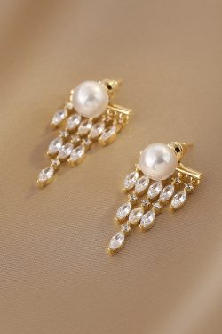 Lightweight Elegant Zircon Tassel Pearl Earrings for Women, Luxury High-End Studs with S925 Silver Pins - 2024 Fashion Essential