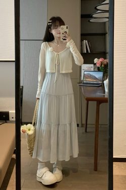 Lightweight Sun Protection Cardigan for Women - Versatile Knitted Outerwear for Early Spring Vacation & Air Conditioning Style