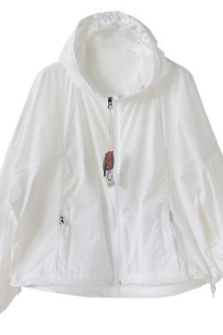 Lightweight Waterproof Sun Protection Jacket with UPF 150+, Breathable Outdoor Performance Wear for Summer Activities