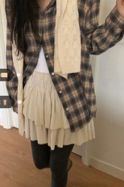 Limited Edition Velvet Mini Skirt - Ballet Girl Style, Winter Fashion, Korean Inspired, Chic and Elegant Look