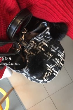Limited Edition Winter Rabbit Fur Crossbody Bucket Handbag - Woolen Design, Cute Rabbit Tail Detail, Stylish Collaboration