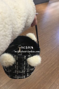 Limited Edition Winter Rabbit Fur Crossbody Bucket Handbag - Woolen Design, Cute Rabbit Tail Detail, Stylish Collaboration
