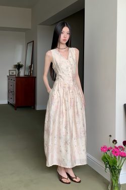Linen Floral Bud V-Neck Tie Dress - Wrinkled Print Spring Fashion for 90s and Y2K Inspired Styles