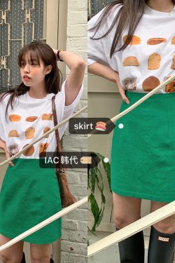 Linen Half Skirt in Lake Green - Oil Pastel Color Series, Korean Style, Vintage-Inspired Fashion