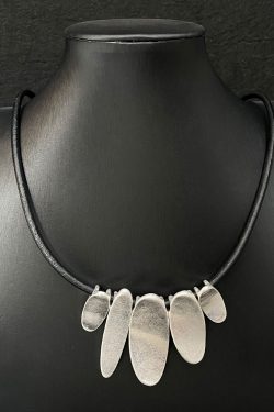 Long Matte Silver Pendant Necklace for Women - Retro Clavicle Sweater Chain, Personalized Fashion Accessory