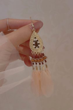 Long Pink Feather Ethnic Style Clip-On Earrings for Vacation Vibes, High-Quality, No Ear Holes, Boho Chic Accessory