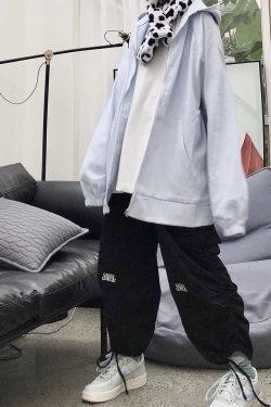 Loose Japanese Style Tapered Cargo Pants with Pleats and Embroidery - Unisex Versatile Streetwear Lantern Pants