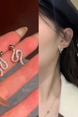 Luxury Snake-Shaped Earrings for Women - Unique and Trendy Statement Jewelry