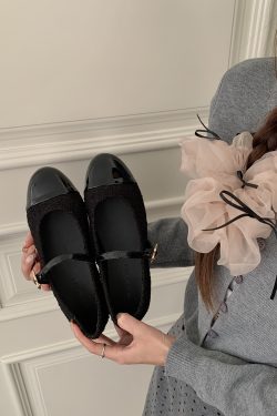 Mary Jane Shoes for Women - High-End Gentle White, Slimming Design, New Spring Autumn Style, Vintage-Inspired 90s Fashion