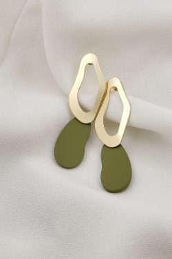 Matte Color-Blocking Spliced Stud Earrings for Girls - Korean Style Fashion Accessories for a Fresh Look and Unique Personality