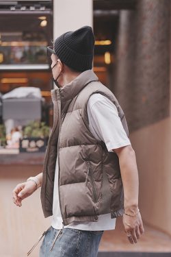 Men's American Style Solid Color Stand Collar Down Vest - Minimalist Casual Sleeveless Jacket for Autumn Winter Fashion