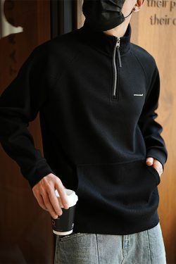 Men's Minimalist Diagonal Stripe Half-Zip Stand Collar Sweatshirt - Spring Fashion High-End Raglan Sleeve Layer, Hong Kong Style