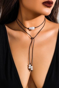Minimalist Baroque Imitation Pearl Tassel Necklace with Geometric Knot Pendant - European American Cool Style Jewelry