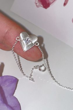 Minimalist Brushed Heart Bracelet for Women - Versatile High-End Accessory for 2025, Chic Commuting Style