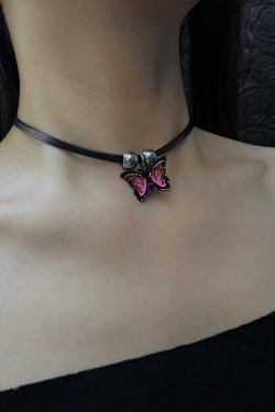 Minimalist Butterfly Pendant Black Leather Cord Necklace for Women, Y2K Hip-Hop Choker, Trendy Clavicle Chain Accessory