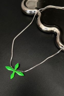 Minimalist Green Cross Necklace for Unisex, Stylish Titanium Steel Clavicle Chain, Trendy Sweet Accessories