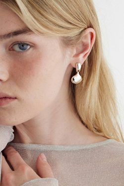 Minimalist Vintage Water Drop Pendant Gold-Plated Silver Earrings - Unique High-End Design