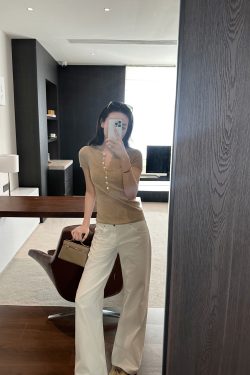 Modern Slimming Straight Leg Pants in Pure Cotton - White Long Trousers for Effortless Style, Perfect for Casual and Chic Looks