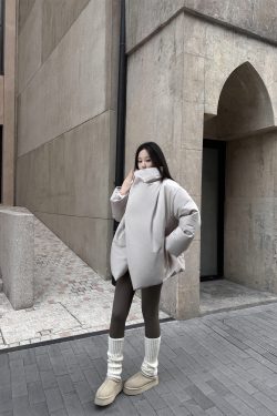 Monochrome Coffee Tone Seamless Face Mask and Airy Barbie Pants Leggings for Women - Spring Summer Warm Style