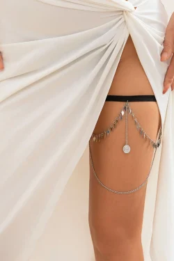 Multi-Layer Tassel Ankle Bracelet with Metal Tag and Coin Leaf Design - Sexy Thigh Chain Jewelry Accessory for a Cool Look