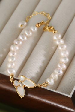 Natural Freshwater Pearl Butterfly Bracelet for Women - Light Luxury Gift for Best Friend's Birthday, 2025 Trend
