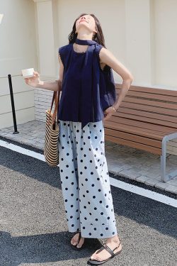 Navy Blue Vest and Polka Dot Wide-Leg Pants Two-Piece Set - Elegant Summer Outfit for Effortless Style and Age-Reducing Appeal