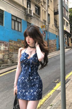 One-Shoulder Floral Halter Dress for Women - Summer Sexy Slim-Fit Bodycon Mini Dress in French Style