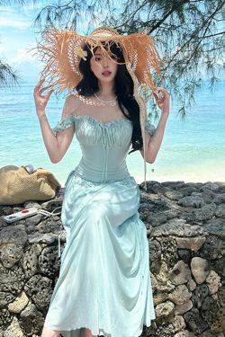 One-Shoulder Strapless Long Dress with Neck-Hanging Design, Slim-Fit Waist-Cinching, Perfect for Vacation and Travel, Ultra-Fairy Style