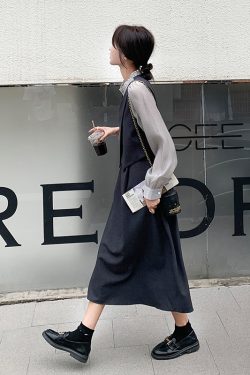 Petite Gray Dress with Faux Two-Piece Design - Elegant Spring 2025 Style, Trendy and Popular for a Chic Look
