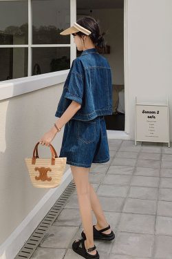 Petite Women's 2025 Summer Korean Style Short-Sleeve Denim Jacket and Wide-Leg Shorts Two-Piece Set