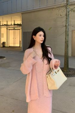 Pink Alpaca Wool Lazy Style Fashion Set for Women - Elegant Autumn Winter Outfit, High-End Quality, Cozy Chic Look