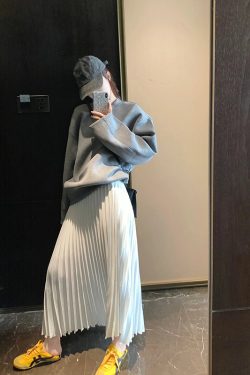 Pleated Skirt Set for Women - Casual Loose Fit Two-Piece Outfit, Versatile Lazy Style, Trendy 2024 Fashion