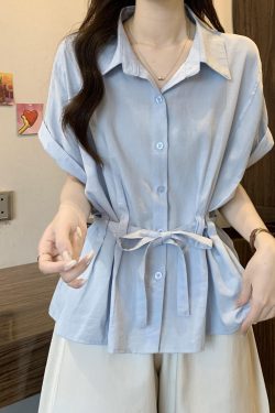 Plus-Size Cute Blue Short Sleeve Waist-Cinching Top for Women - Summer 2025 Street Style Shirt for Belly Coverage