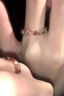 Rainbow Gemstone Ring for Women - Trendy Niche Design, 2025 Style, Sweet Cool Accessories, High-End Feel