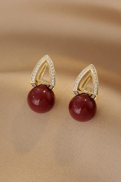 Red Pearl Hollow Earrings for Women, Elegant National Style, Festive Wedding Jewelry, Ideal for Brides and New Year Celebrations