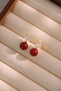 Red Shijia Pearl Stud Earrings - Elegant Temperament Niche Accessories for Chic Style