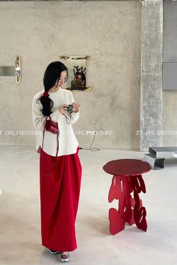Red Split Hem Skirt and Beige Knitted Top Two-Piece Set - Elegant Gentle Style, Perfect for 90s and Y2K Fashion Lovers