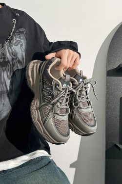 Retro American Style Thick-Soled Men's Sneakers - Casual Sports Shoes for Spring - Trendy 90s Inspired Footwear