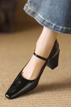 Retro Black Patent Leather Chunky Heel Mary Jane Shoes for Women - High Heeled French Style with One-Strap Square Toe